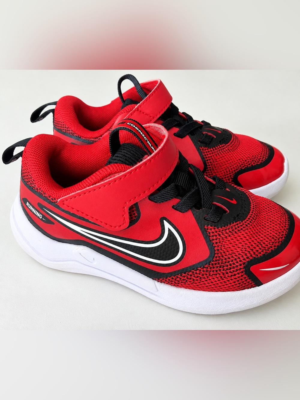 Nike Kids Red & Black Running Shoes – Size  9